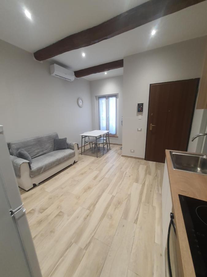 Ferienwohnung Alloggi Di Porta Po Cremona Exterior foto